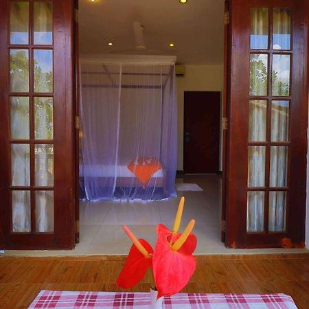 Hotel Susantha Garden Bentota Exterior foto
